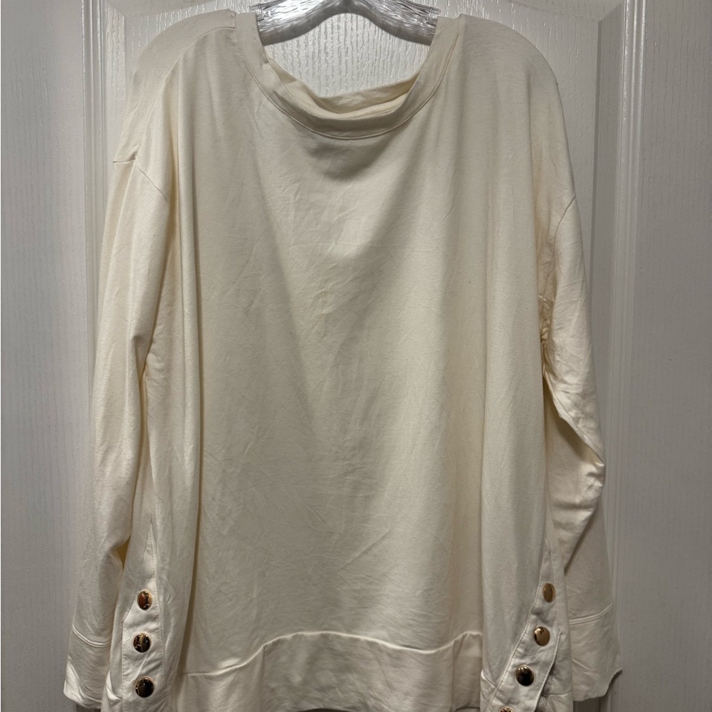 Chico's Cream Top with Functional Gold Snap Button Details. Chico’s 3 = XL/ 16